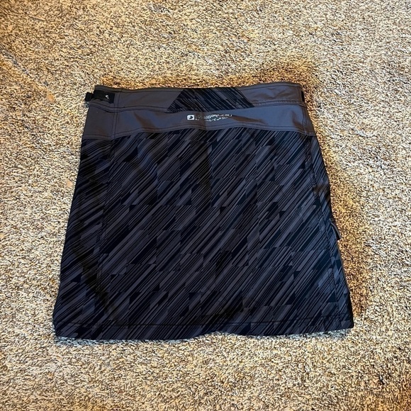 Louis Garneau patterned cycling skirt - Picture 5 of 6